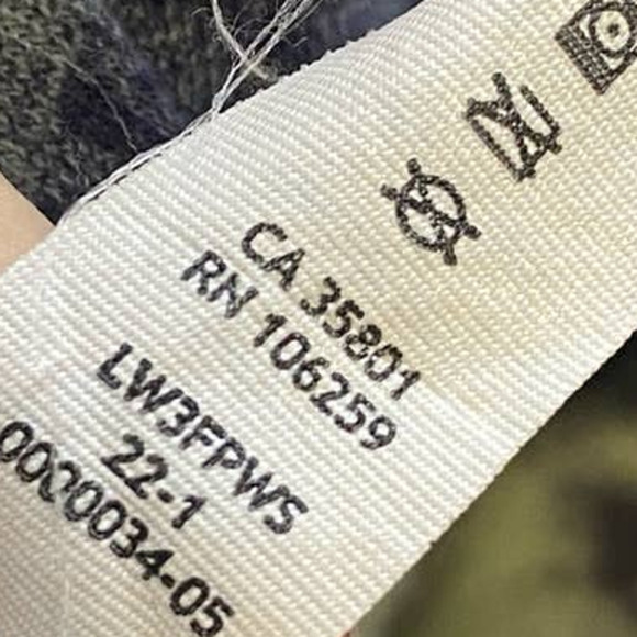 Lululemon Loungeful Cropped Hoodie - Picture 7 of 7